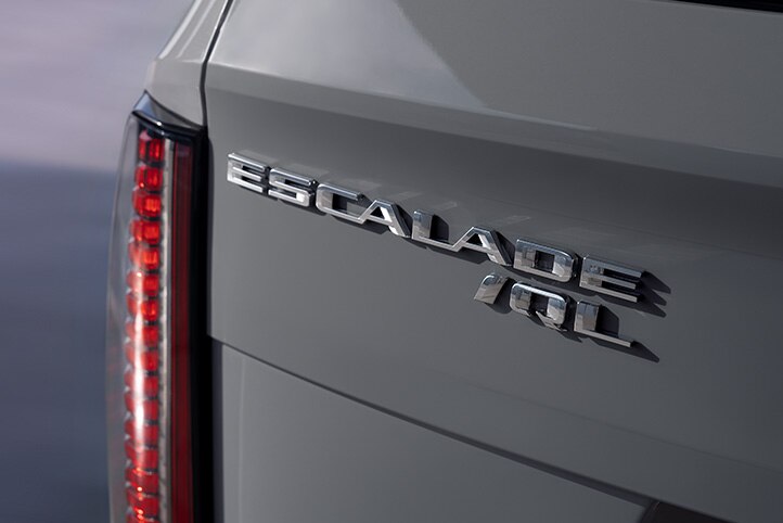 Cadillac Escalade IQL 2026 Caracteristicas Carga y Autonomía