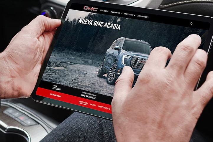 OnStar 4G LTE con conectividad Wi-Fi en GMC Acadia 2026