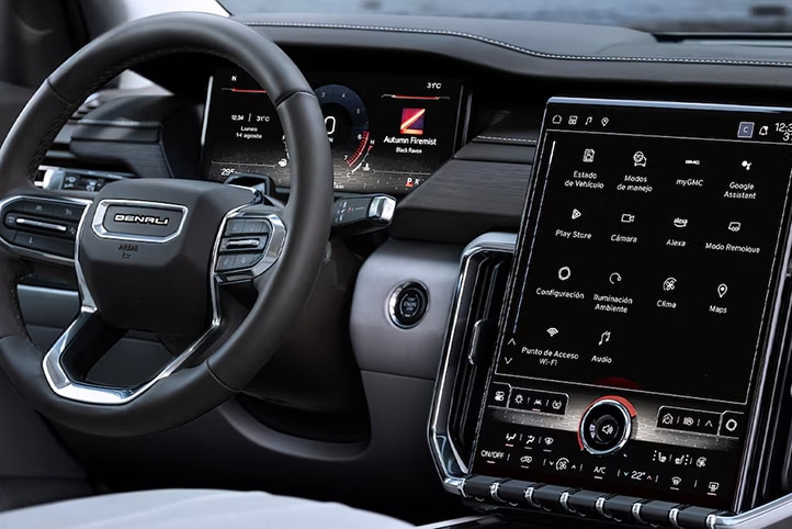 Clúster y pantalla de infoentretenimiento de 15 pulgadas en GMC Acadia 2026